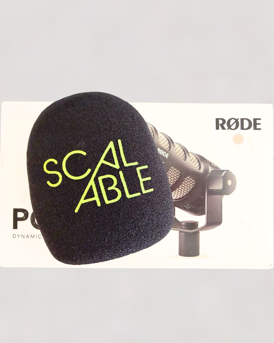 Ultimate Podcaster Swag Kit (RØDE PodMic)