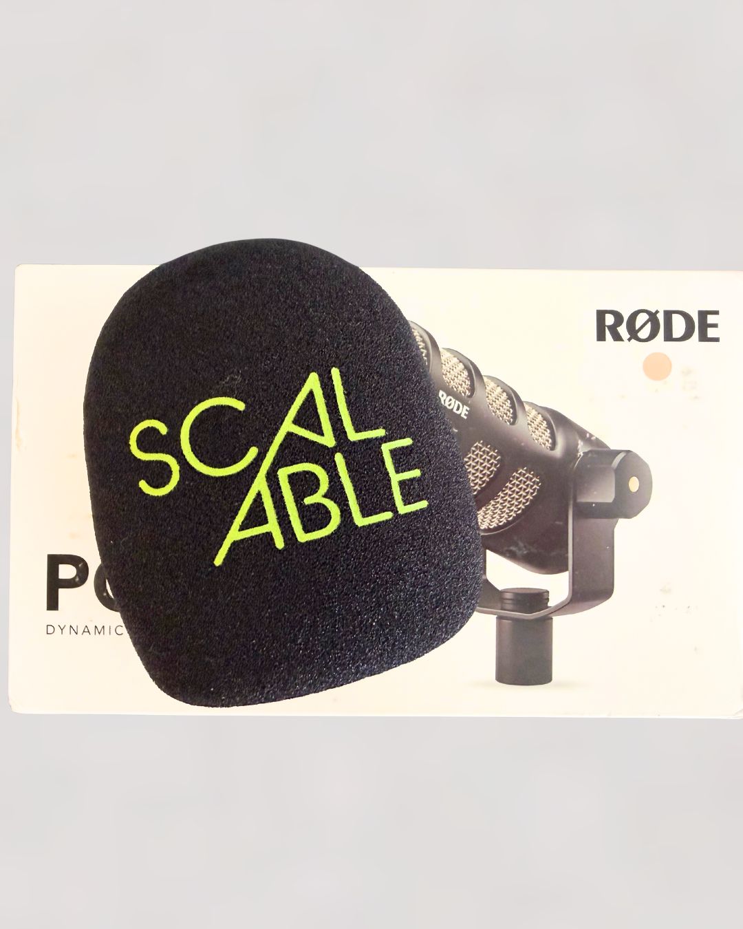Ultimate Podcaster Swag Kit (RØDE PodMic)