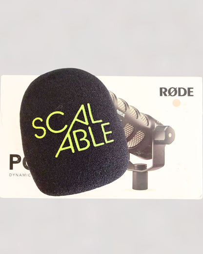Ultimate Podcaster Swag Kit (RØDE PodMic)