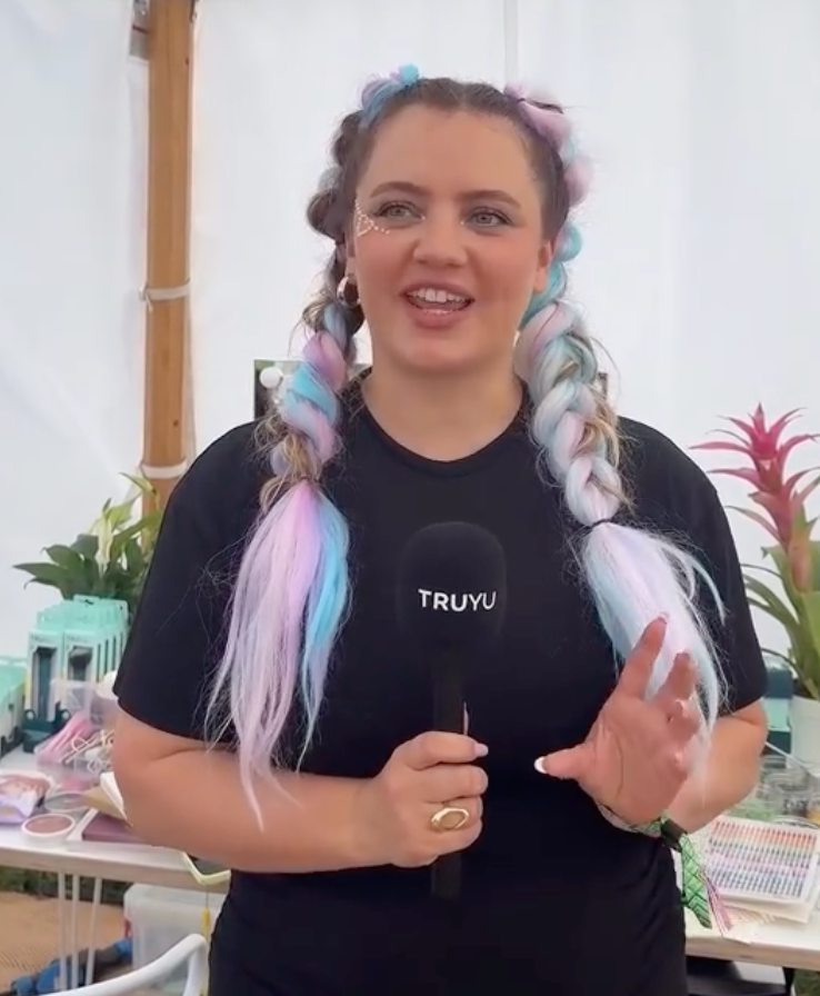 Street Interviews Accessory Bundle